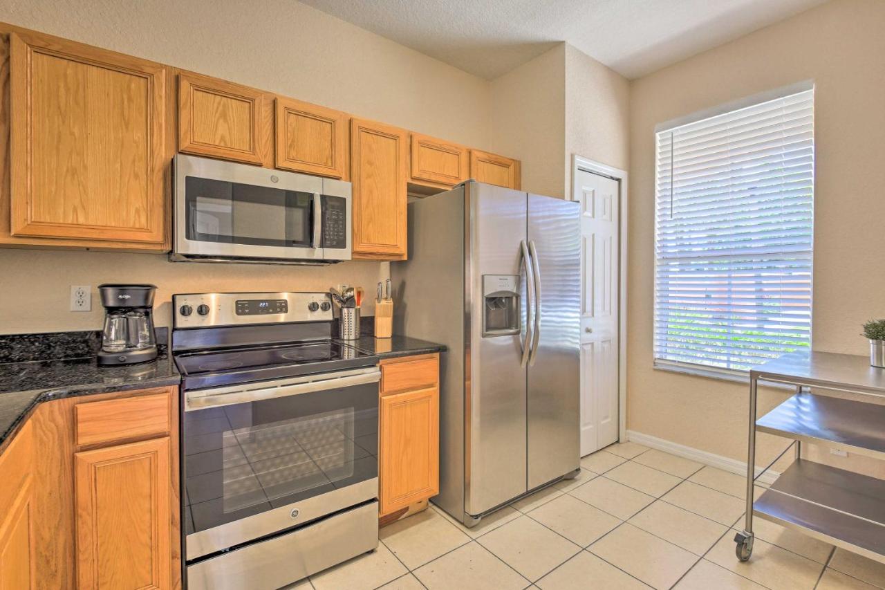 Vibrant Resort Townhome With Patio, 3 Mi To Disney! Orlando Exterior photo